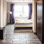 106 Homestay